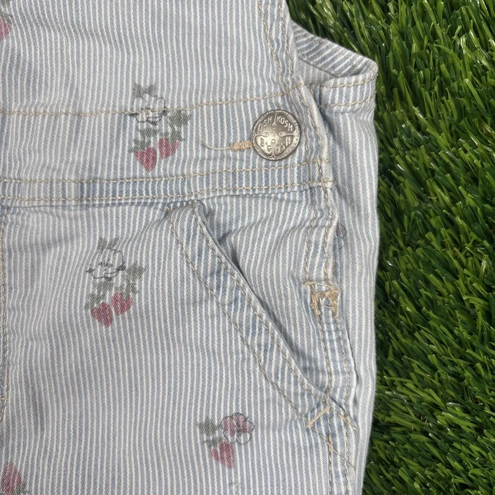 Vintage OshKosh B'gosh Vestbak Strawberries Striped Girls Overalls Sz 5T Pockets